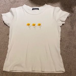 Brandy Melville 3 flowers white shirt